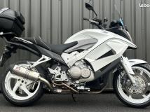 HONDA VFR 800 X